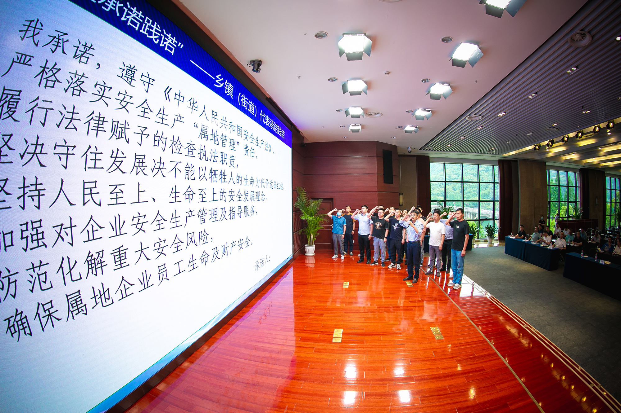 168618720623499338qg.jpg 168618720623499338qg.jpg