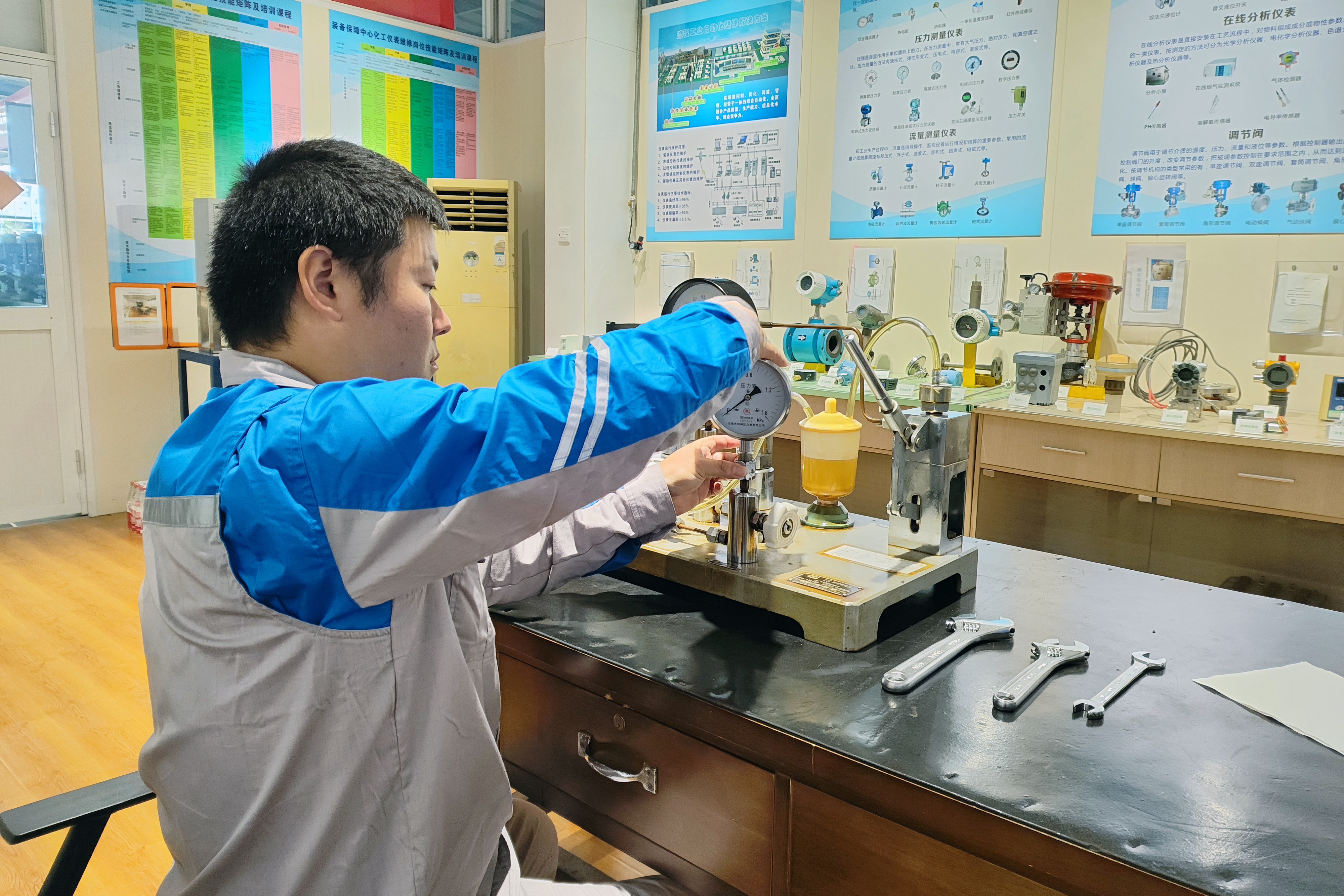 1698050662637792NIEI.jpg 1698050662637792NIEI.jpg