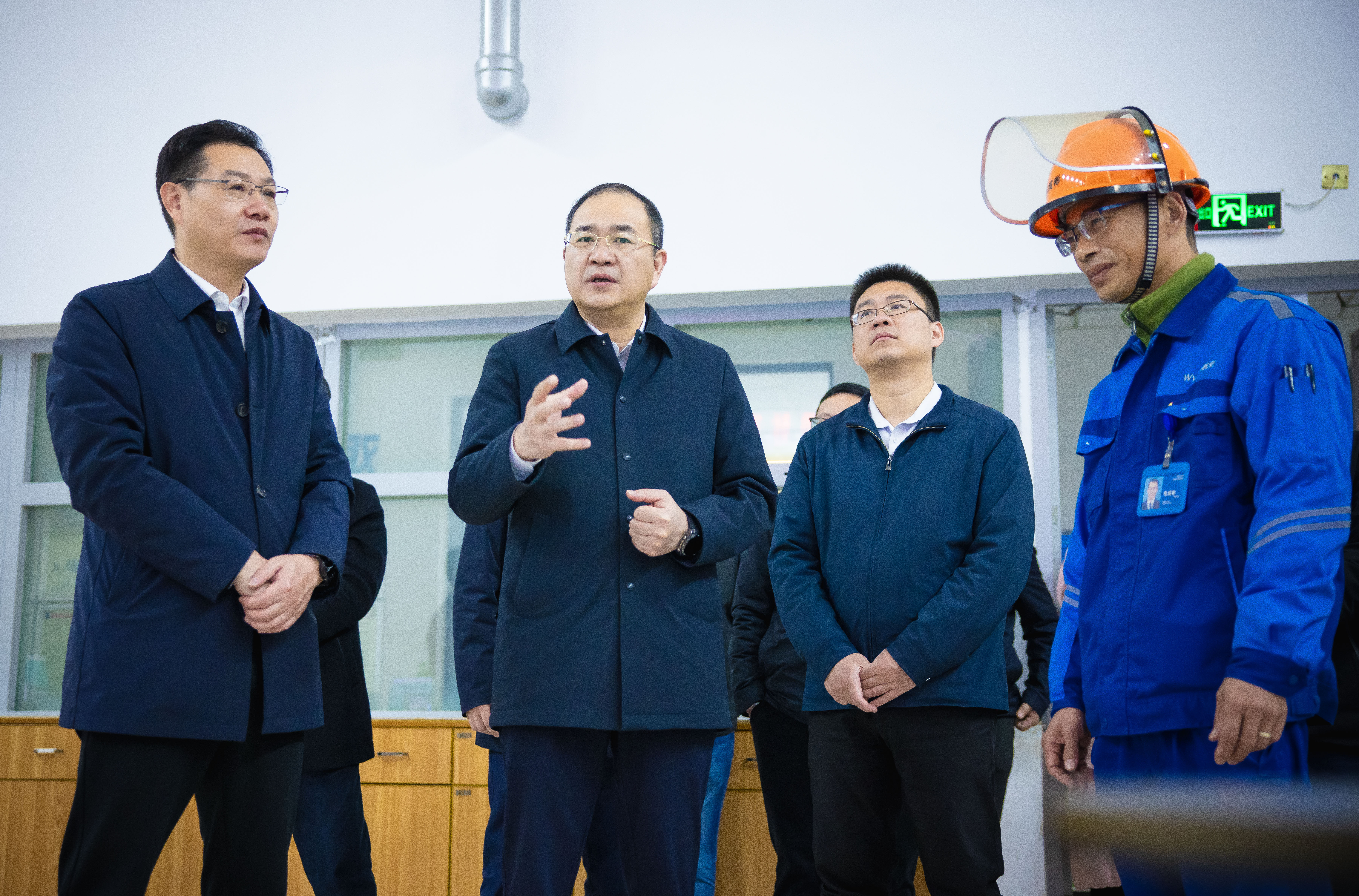 1709691183889286qP4y.jpg 1709691183889286qP4y.jpg