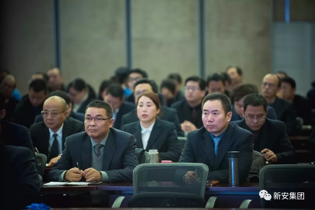 15156607155955546K2Y.jpg 640.webp (3).jpg