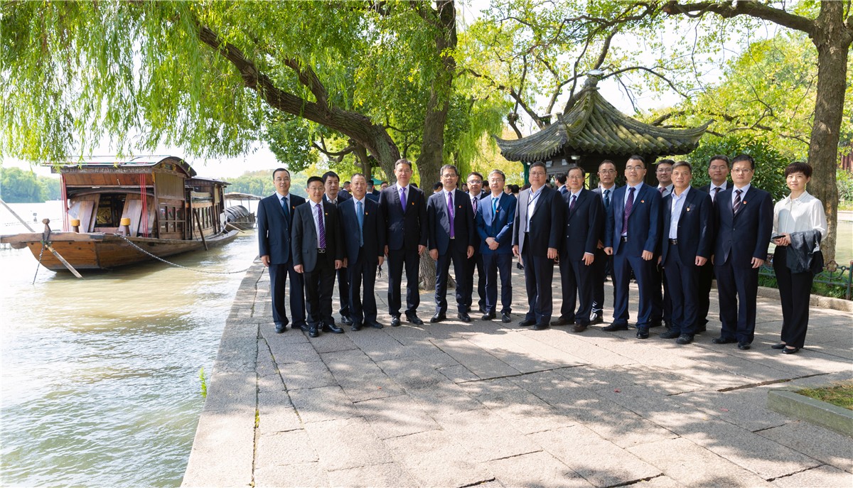 157043340366405427GJ.jpg 157043340366405427GJ.jpg